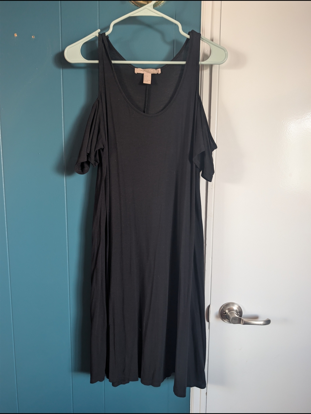 Forever 21 Black Cold-Shoulder Swing Mini Dress